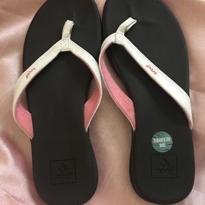 Reef rover catch flip flops